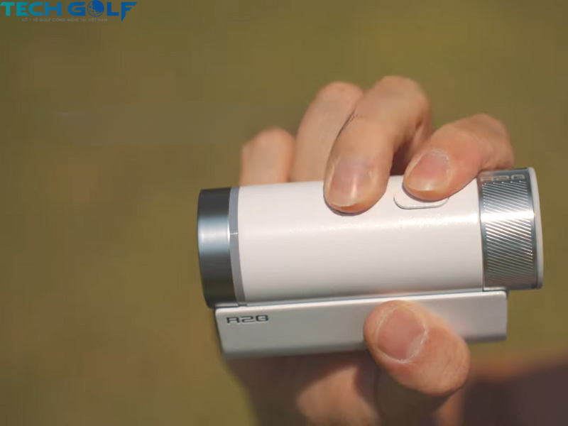 R2G MATE 1 là phụ kiện không thể thiếu của các golfer khi lên sân